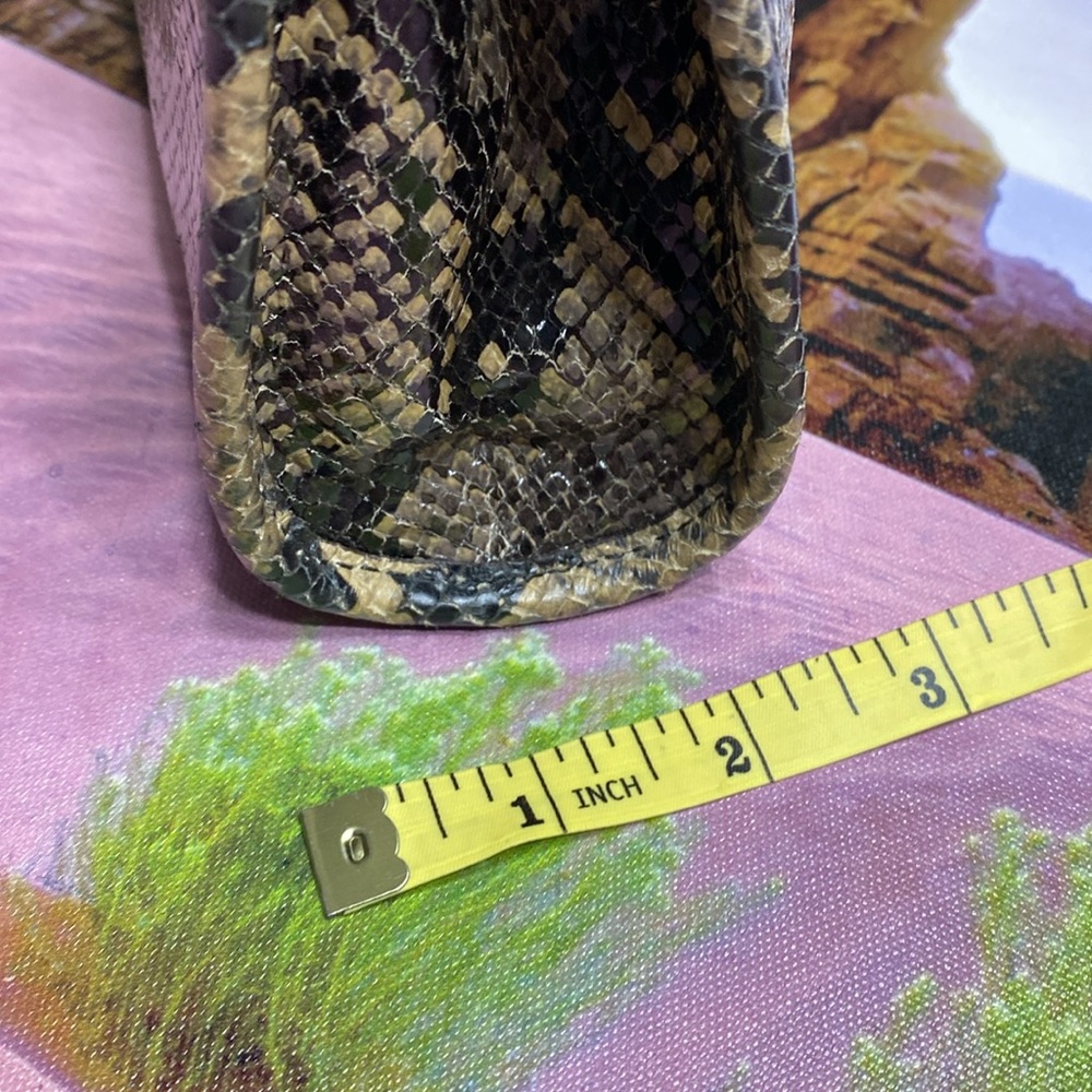 Reduced Banana Republic Large Python Leather Clut… - image 4